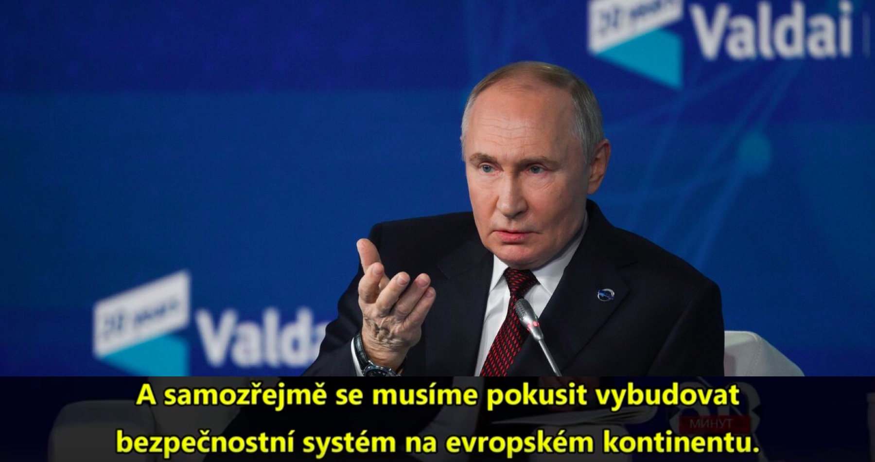 VIDEO: Vladimir Putin poblahopřál Donaldu Trumpovi ke zvolení a odhalil, co říkal Helmut Kohl v roce 1993 o osudu Evropy a USA. Ruský prezident odpověděl i na otázku, kde budou ležet hranice mezi Ukrajinou a Ruskem po konci války …