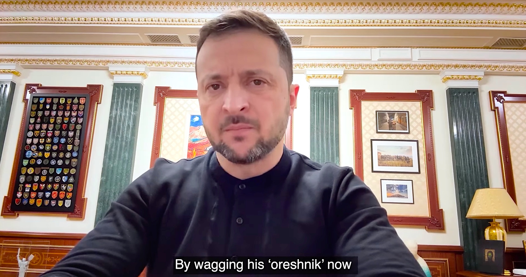 VIDEO: „Putin tu šermuje s tým svojím Orešnikom, len aby zmaril úsilie prezidenta Trumpa,“ vyhlásil vystrašený a pomätený Zelenskyj