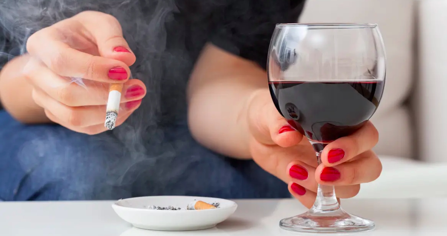 WHO vyzvala štáty sveta, aby radikálne zvýšili ceny tabaku, alkoholu a sladených nápojov